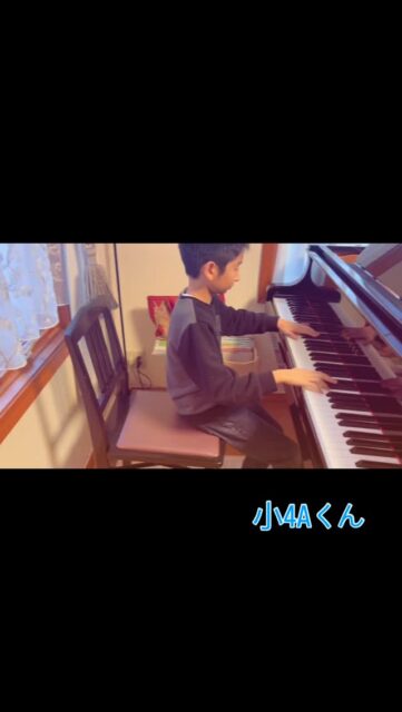 
sugawara.musicschool
🔻フォローミー🔻
@sugawara.musicschool
音楽を楽しく学びながら
非認知能力もアップして
心が豊かに育つ音楽教室
怪獣という曲に挑戦したAくん。
初め原曲聴いた時は
大丈夫かなぁ?
と、本人も言ってました。
本当に発表会まで間に合うのか?
と、ハラハラしていたらしい。
けど、
「最後まで弾けた!」と
嬉しそうにレッスンに来ました。
わー!
ほんと!
最後まで弾けるようになってる!
やったね!!
発表会では、思いっきり自分を表現しようね。👍
☆*:.。. 菅原ミュージックスクール生徒募集中。.:*☆
音楽の楽しさ、お伝えしてます♪
富谷市成田、明石台、杜の橋、富が丘、
大清水、上桜木、仙台市泉区、利府市から通っていただいてます。
🍀只今の生徒募集については
随時お問い合わせ下さい♪
🌸遠方の方はzoom、LINEによる
オンラインレッスンも行っております。
好きな場所で気軽にレッスン!
移動時間、送迎、など不要
とても便利で集中できると好評です!
🌸好きなことをお仕事にしませんか?
ピアノ、エレクトーンの先生として活躍してみませんか?
ヤマハのグレード5級を最短最速で取得
菅原ミュージックスクールでは指導者養成コース募集中です。
体験レッスンのお問い合わせ、お申し込みは、
・プロフィールのメッセージ、メール
・菅原ミュージックスクールLINE公式アカウンにてお待ちしています。❤︎
🌹フォローミー🌹
菅原ミュージックスクール
@sugawara.musicschool
🍀🍀🍀🍀🍀🍀🍀🍀🍀🍀
LINE@からお問い合わせの方に最新情報配信中!
〜お問い合わせ・体験レッスンの
お申し込みの仕方〜
菅原とLINEでお友達になる♪
↓
@sugawara.musicschool
こちらからプロフィール欄のURLを
クリック❣️
*もし、追加出来ない場合はLINEより
@eym9916gでLINE ID検索!
(@マークを忘れずに)
インスタのメッセージからのお問い合わせも OKです!
菅原ミュージックスクールLINE公式アカウントでは、教室の詳細情報など配信していますので、ご登録の上、お気軽にご質問下さい
#富谷市ピアノ教室
#泉中央ピアノ教室
#ヤマハ音楽教室#富谷市エレクトーン教室
#仙台市エレクトーン教室
#富谷市大人のピアノ
#大和町ピアノ
#ピアノ初心者
#大人のオンラインレッス
#ヤマハグレード
#ヤマハグレード5級
#趣味のピアノ
#富谷市明石台ピアノ
#富谷市成田ピアノ教室
